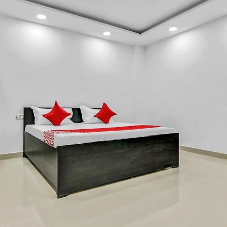 Flagship Hotel Secret Mirage Near Rithala Metro Station Új-Delhi Kültér fotó
